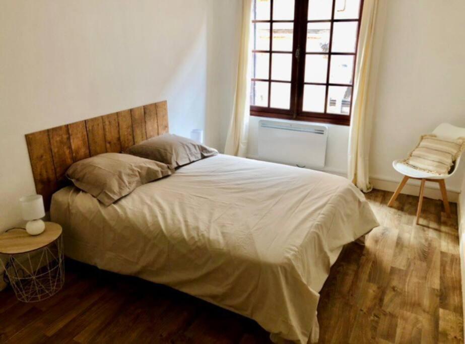 Appartement Au Coeur Du Centre Historique Bergerac Exteriér fotografie