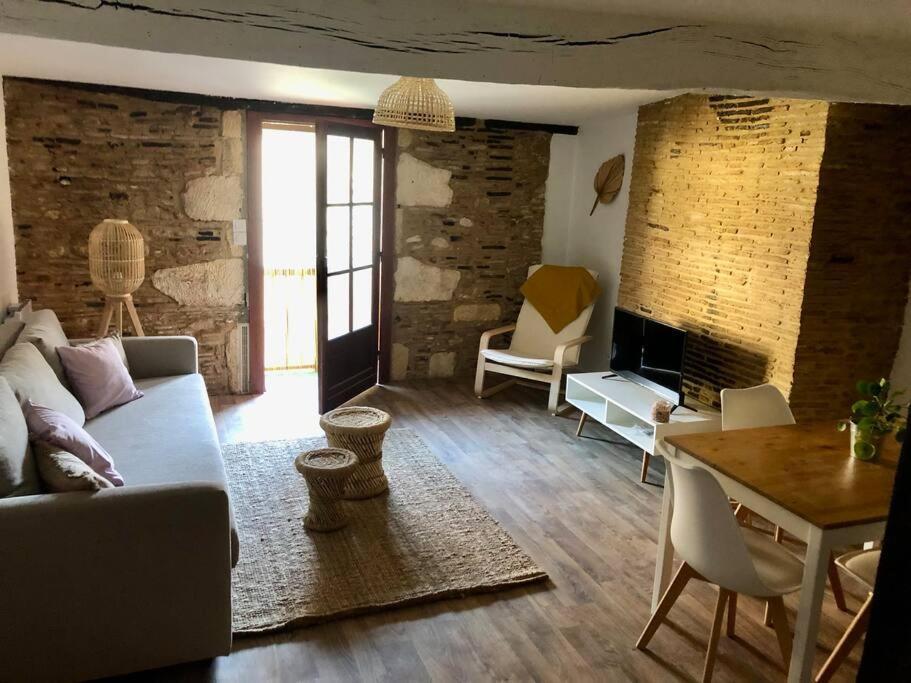 Appartement Au Coeur Du Centre Historique Bergerac Exteriér fotografie