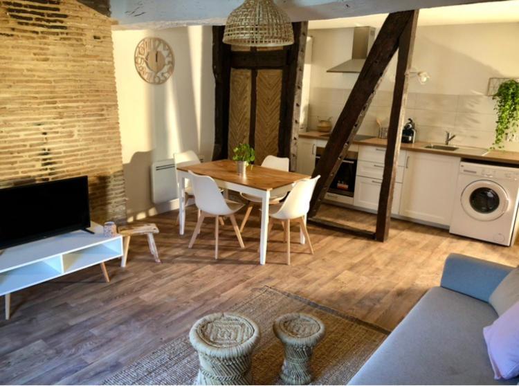Appartement Au Coeur Du Centre Historique Bergerac Exteriér fotografie