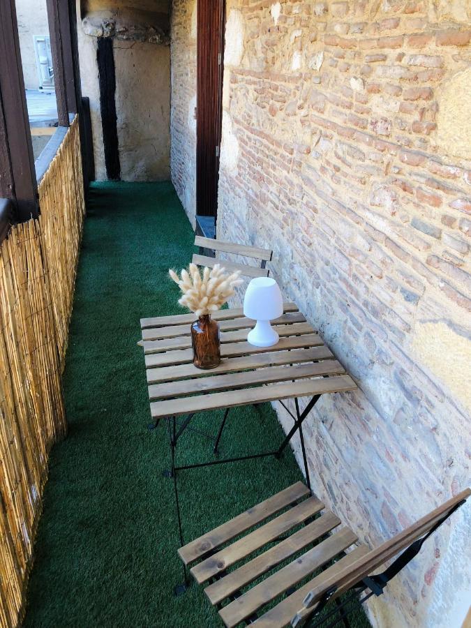 Appartement Au Coeur Du Centre Historique Bergerac Exteriér fotografie